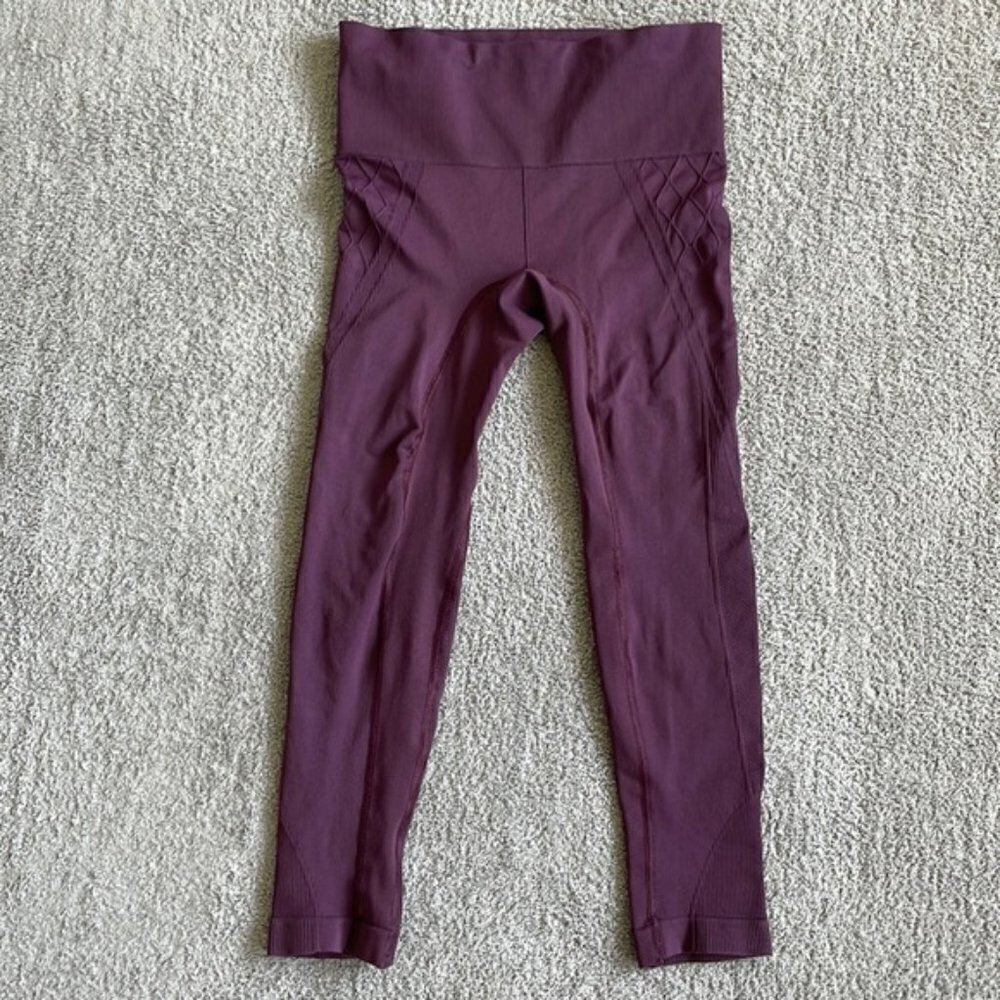EC Athleta Purple Ribbed Cropped Leggings - Size XS